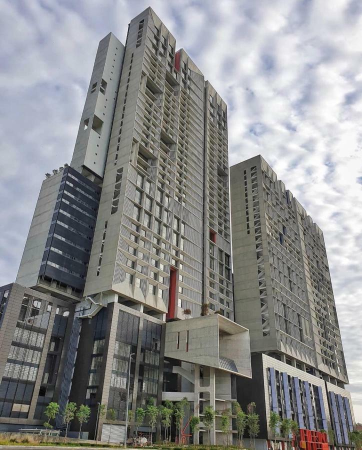 Tamarind Suites Cosy Studio Cyberjaya Exteriör bild